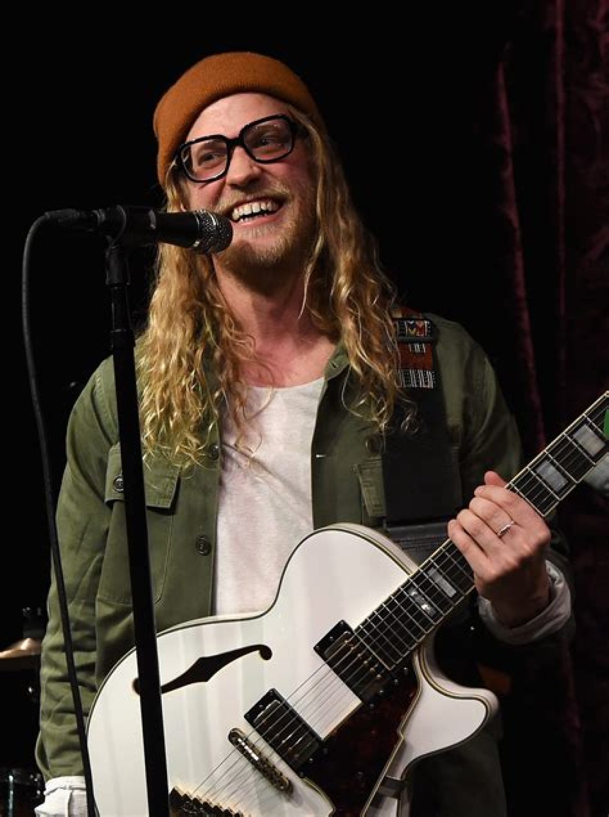 Allen Stone Height, Weight, Net Worth, Age, Birthday, Wikipedia, Who, Nationality, Biography