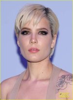 Exploring the Evolution of Halsey's Hair: a Journey Through Styles and Trends