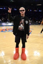 Pardison Fontaine Rocks Mschf Big Red Boots Amid Megan Thee Stallion Breakup Rumors