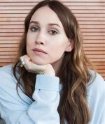 Sarah Sutherland Boyfriend: Exploring the Love Life of the Talented Actress