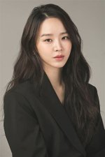 Shin Hye-Sun: a Rising Star in the Korean Entertainment Industry