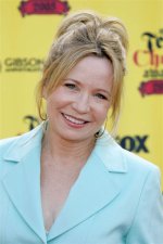 Uncovering the Story Behind Debra Jo Rupp's Decision on Motherhood