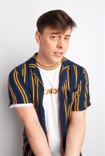 Unveiling the Charisma of Thomas Sanders: the Multi-Talented Entertainer