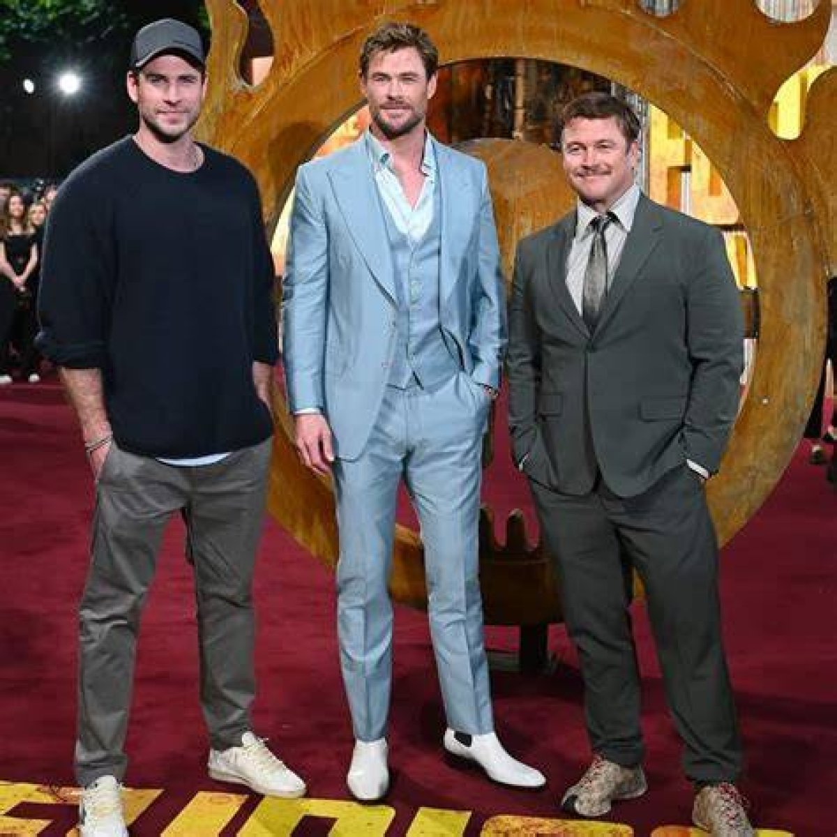 Unveiling the Intriguing Height of Luke Hemsworth: Uncover Surprising Insights