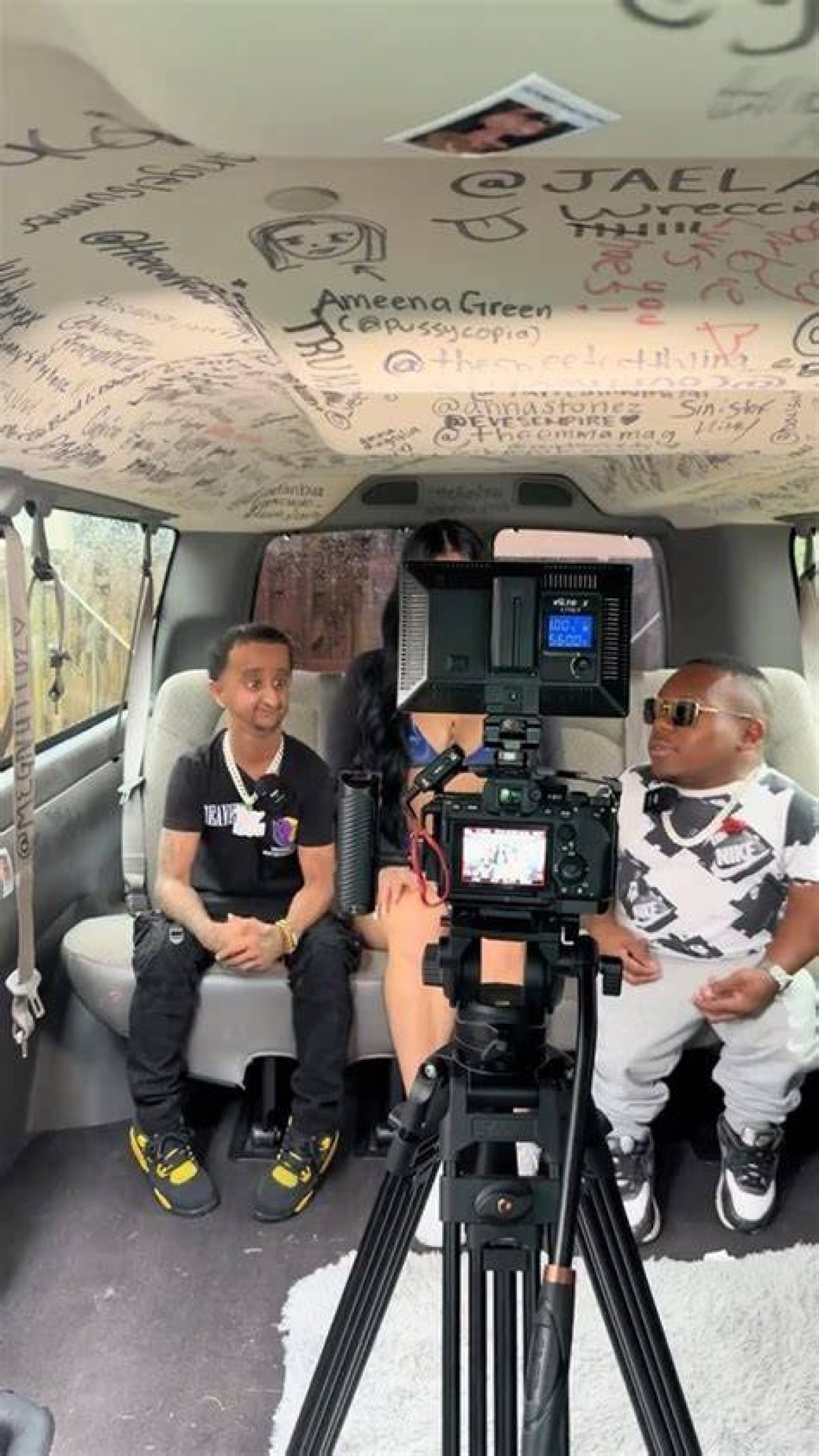 Unveiling the World of Fanbus Midget: a Unique Journey